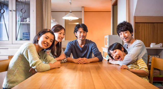 『at homeアットホーム』　ｰ（C）映画「at Home」製作委員会