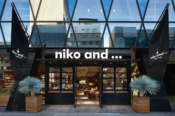 ライフスタイル提案型ブランドniko and ...（ニコアンド）の旗艦店「niko and ... TOKYO（ニコアンドトーキョー）」