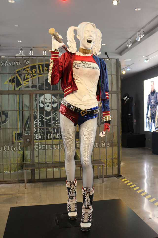 「DC COMICS:THE EXHIBIT」