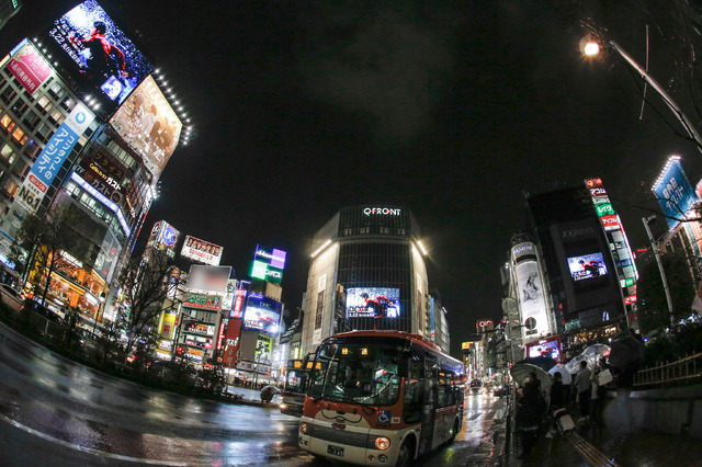 「見たこともない景色」渋谷ビジョンジャックの模様　写真：西田航（WATAROCK)