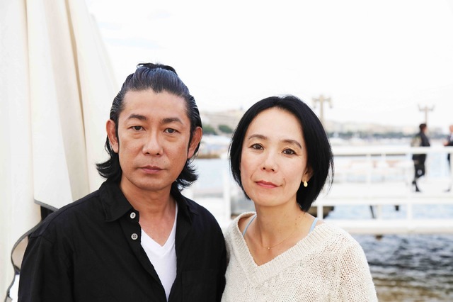 カンヌに滞在中の河瀬直美監督と永瀬正敏　（C)2017 “RADIANCE” FILM PARTNERS／KINOSHITA、COMME DES CINEMAS、KUMIE