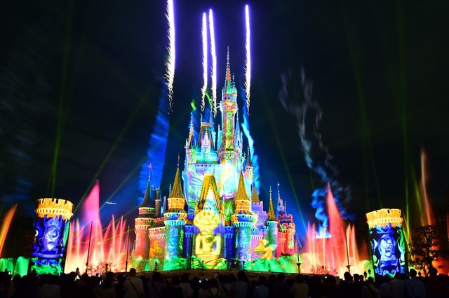 「Celebrate! Tokyo Disneyland」