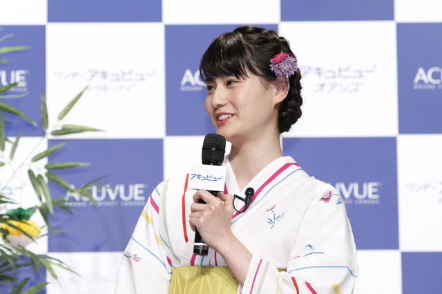 橋本愛、旅に出たい心境……？　「この夏は絶対に一人旅します」