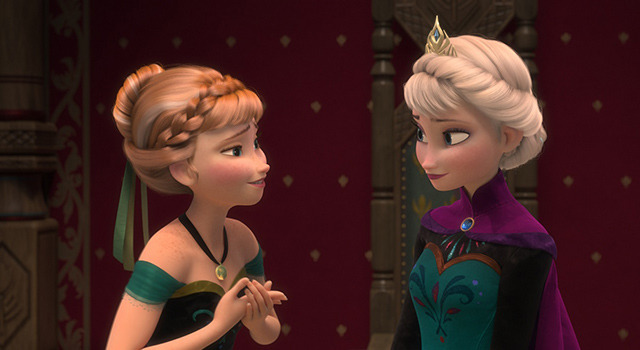 妹・アナ(左)と姉・エルサ(右)／『アナと雪の女王』-(C) 2014 Disney. All Rights Reserved.