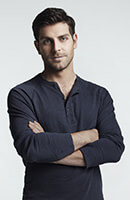 ニック・ブルクハルト（デヴィッド・ジュントーリ）