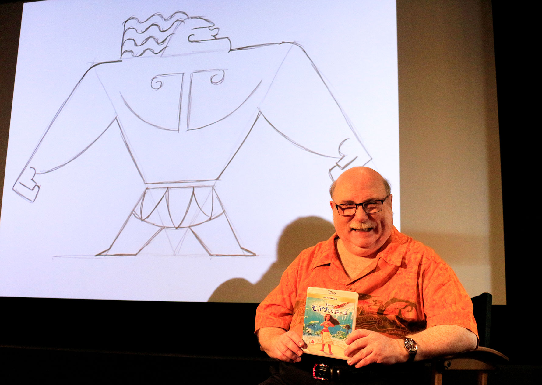 スタッフインタビュー