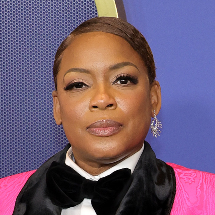 アーンジャニュー・エリス