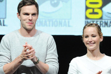 ジェニファー・ローレンス＆ニコラス・ホルト、自宅を購入 画像