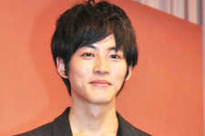 松坂桃李、知られざる内面が明らかに？「基本、うだつが上がらない」と自己申告 画像