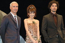 アッキーナ、セクシーな“紀元前1万年コスチューム”でハリウッド進出？ 画像