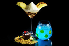 ティム・バートン×インターコンチネンタルホテル大阪がコラボ！　限定カクテルやスイーツを提供 画像