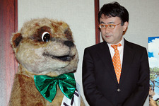 三谷幸喜、自分で映画を撮るなら“ミーアキャット版”『仁義なき戦い』？ 画像