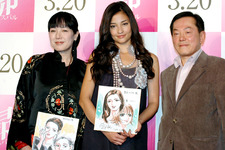 黒木メイサ、脅しに耐え熱演！　桃井かおり「愚痴ったらシメてやったのに」と残念そう 画像