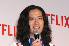 又吉直樹、「火花」映像化に期待　Netflixジャパンローチパーティに登場！ 画像