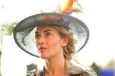 假屋崎省吾＆池田理代子ら絶賛！ヴェルサイユで“働く女性”にコメント続々 画像