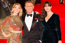 ウィリアム王子＆キャサリン妃夫妻出席にボンドも感激！『007』英国ロイヤルプレミア 画像
