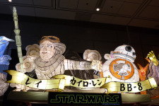 あの「スター・ウォーズねぶた」が東京初上陸！“覚醒”当日、汐留でアート展示会 画像