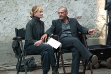 アントニオ・バンデラス、夫婦最後の2ショット!? 共演作『オートマタ』から到着 画像