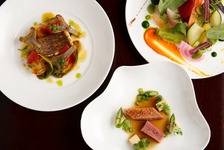 ルノワール展にインスピレーションを得たディナー＆ケーキ！「ザ・リッツ・カールトン東京」 画像