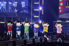 【第23回東京ガールズコレクションA/W】「おそ松さん」6つ子、“一軍”だらけのTGCでもキャラ炸裂！ 画像