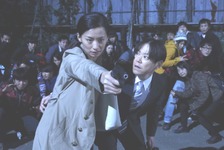 尾野真千子主演、阿部サダヲ＆佐藤浩市ら演技派集結で魅せるドラマ「狙撃」今夜放送 画像