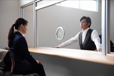 今夜は“織田裕二 VS 稲垣吾郎”白熱対決の行方は…「IQ246」 画像