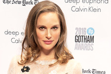 ナタリー・ポートマン、父から女優を反対されていた 画像