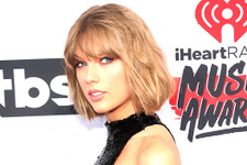 テイラー・スウィフトの元恋人、服役刑を免れる 画像