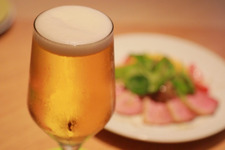 19時までのハッピーアワーがお得！「オンザテーブル バイ グッドビア フォウセッツ」のメニューまとめ 画像