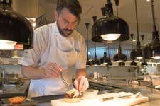 3年連続ミシュラン一つ星の名店が日本にも！ 究極のお肉料理を堪能 画像