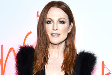 ジュリアン・ムーア、下着ブランド「トリンプ」の広告モデルに 画像