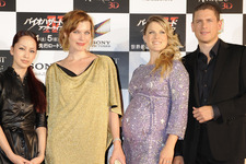 ミラ・ジョヴォヴィッチ、共演のウェントワース・ミラーを「ボコボコにした（笑）」 画像