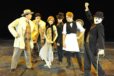 ダンシング・チャップリン