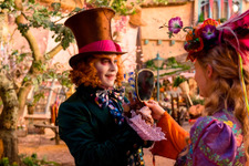 アリス・イン・ワンダーランド／時間の旅