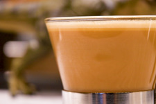 飲むだけで元気に!? オーナーこだわりの「最強のバターコーヒー」とは 画像