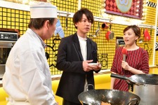 佐藤健＆土屋太鳳が“究極の丼”対決に…「ペコジャニ∞！」 画像