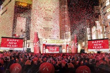 年越しはコカ・コーラで乾杯！ 渋谷109前にてカウントダウンイベント開催 画像