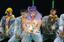 【第26回東京ガールズコレクションS/S】渡辺直美、今年も汗だく圧巻ダンスパフォーマンス！ 画像