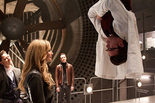 『X-MEN』での共演を機に、交際がうわさされる2人の出会いの動画シーンが到着 画像