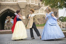 【ディズニー】最後にはキャラクターも！Dハロ新名物「ディズニー仮装プラス」販売開始 画像