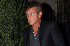 ショーン・ペン、人脈を駆使してイランの米国男性2人の釈放に尽力 画像