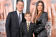 サンドラ・ブロック、日本へラブコール！　トム・ハンクス、天才子役と“一家”集結 画像