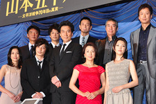 役所広司、共演陣の愛の告白に「来年も『好き好き』言われたい」とニンマリ 画像