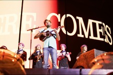 エド・シーランのライブ会場で撮影『イエスタデイ』クライマックスメイキング映像入手 画像