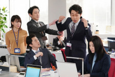 篠原涼子と大泉洋の“舌戦”に視聴者「最高すぎ」…「ハケンの品格」第5話 画像