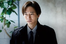 浅香航大、社会派作品への挑戦は「心地よい緊張感」映画『滑走路』 画像