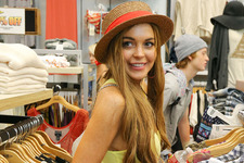 リンジー・ローハン、今度は宿泊ホテルの料金4万6,000ドル超の未払いが発覚！ 画像