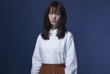 松本まりかが連ドラ初主演、“いくつもの素顔”をもつ女に！ 連動プロジェクト「向こうの果て」 画像