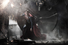 驚異の2,100万回再生！　新“スーパーマン”『マン・オブ・スティール』予告編が解禁 画像
