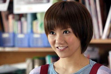 AKB48宮澤佐江、「東野圭吾ドラマシリーズ“笑”」が史上最高記録達成で大喜び 画像